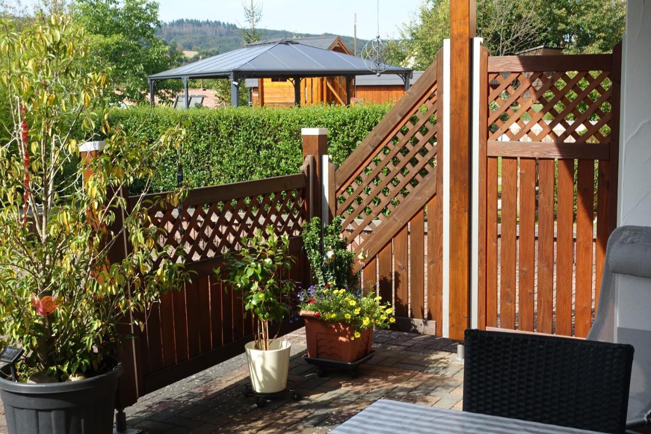 Ferienwohnung Zoe Osterbrucken エクステリア 写真