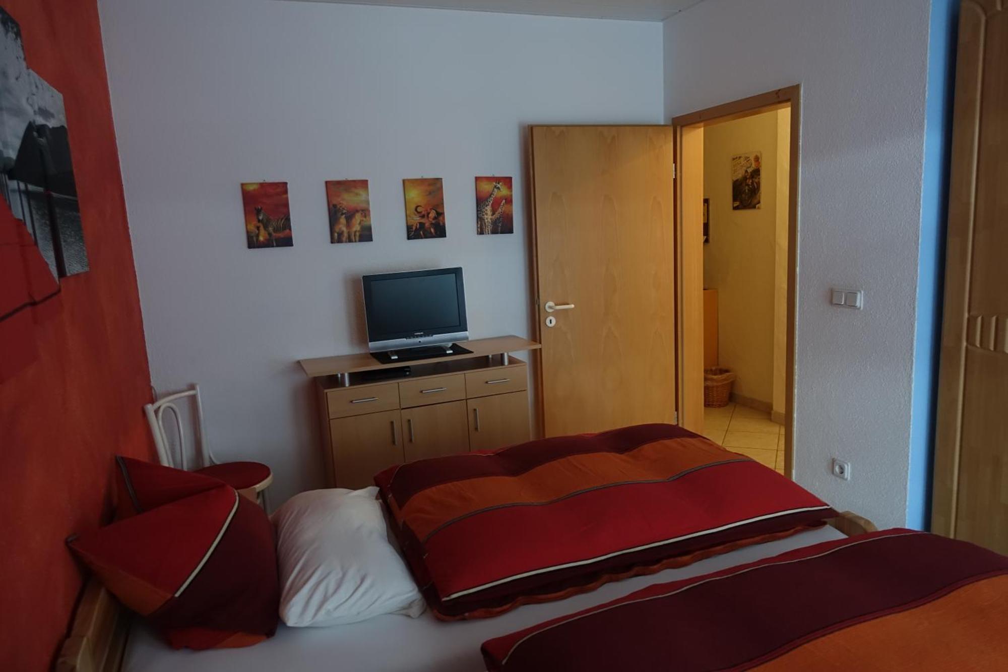 Ferienwohnung Zoe Osterbrucken エクステリア 写真