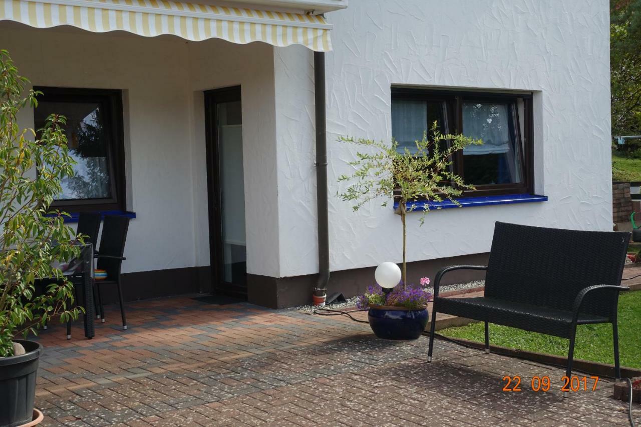 Ferienwohnung Zoe Osterbrucken エクステリア 写真