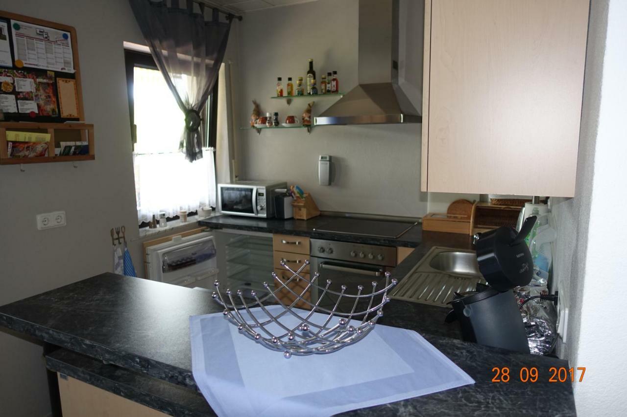 Ferienwohnung Zoe Osterbrucken エクステリア 写真